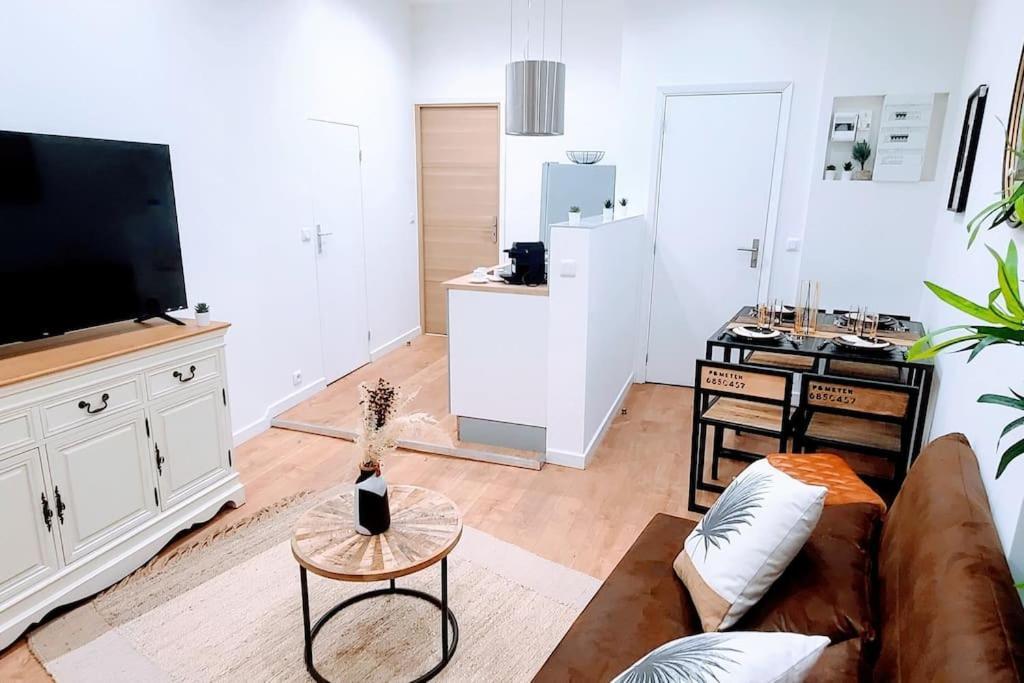 7 Couchages Aux Portes Des Celebres Parfumeries Wifi Grasse Esterno foto