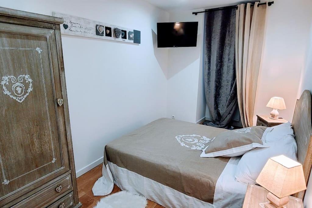 7 Couchages Aux Portes Des Celebres Parfumeries Wifi Grasse Esterno foto
